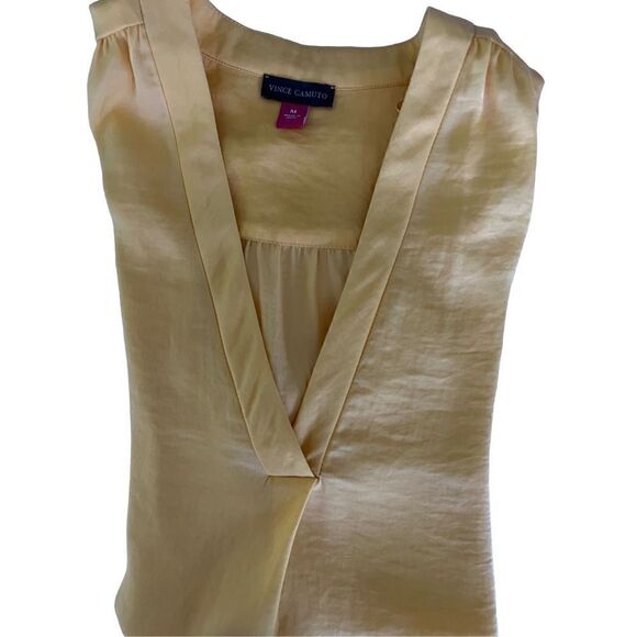 Vince Camuto Women’s Short Sleeve Tank NWT SZ M Dandelion Yellow - Picture 4 of 10